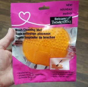 Makeup Brush Cleaning Pad